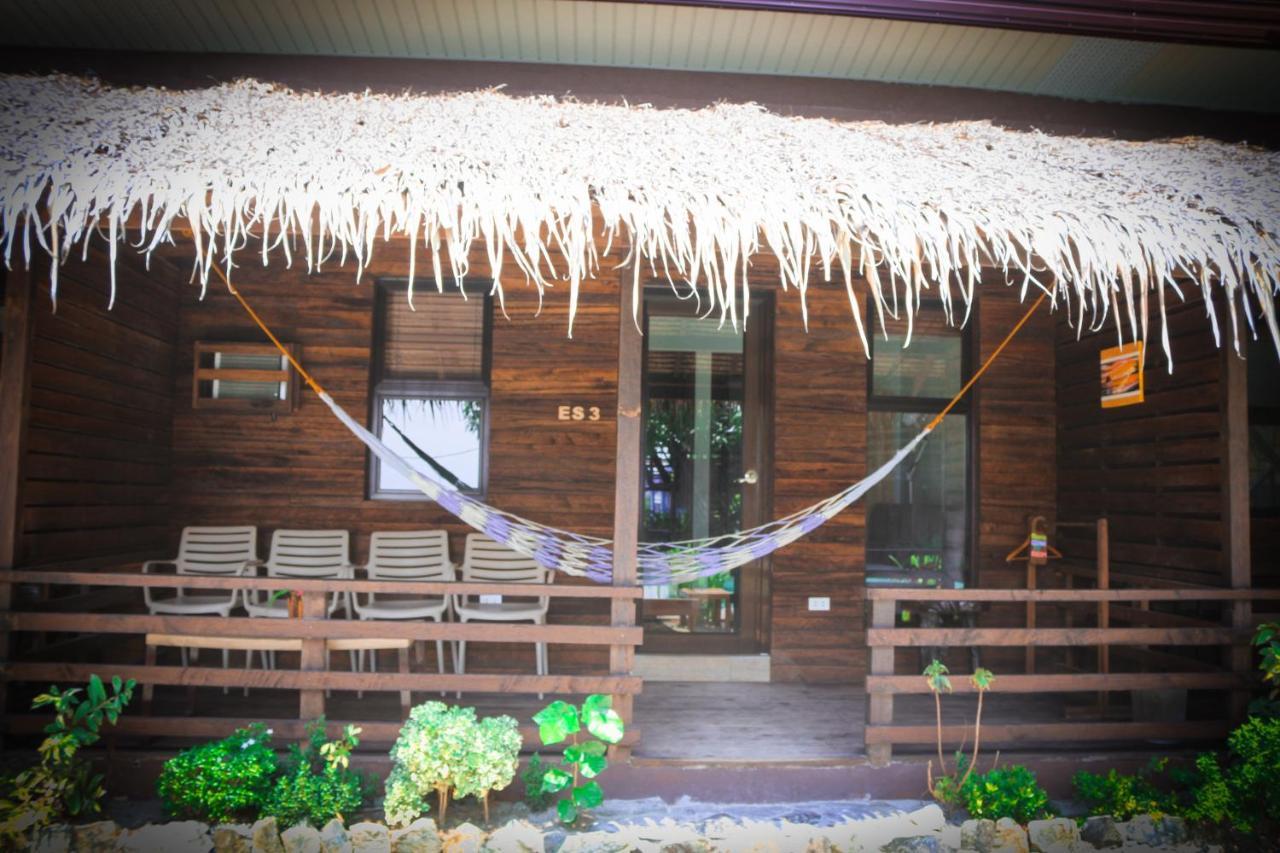 Seasta Beach Resort Baler Exterior photo